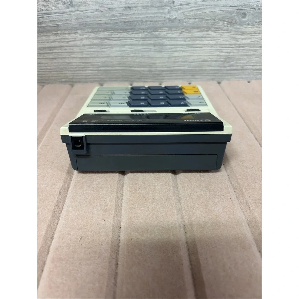 Vintage Canon M-8 Calculator LED Display Made In Japan - No batteries Works! E2